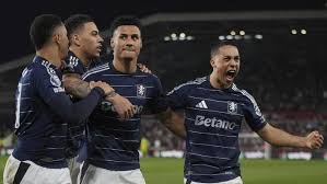 和强大的攻 和强大的攻